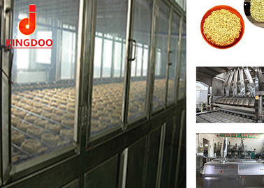 Machine de nouille de tasse de structure compacte avec la consommation de la vapeur 1800-2000KG/H